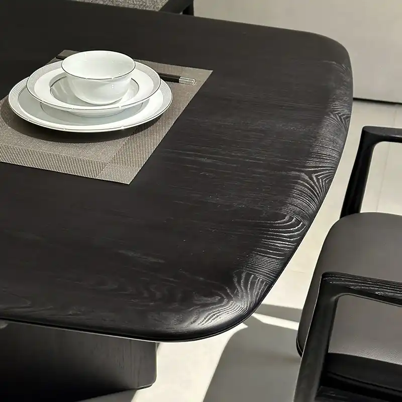  Nico dining table