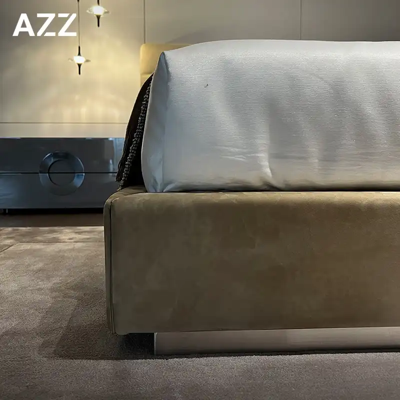 Lawrence Contemporary Bed