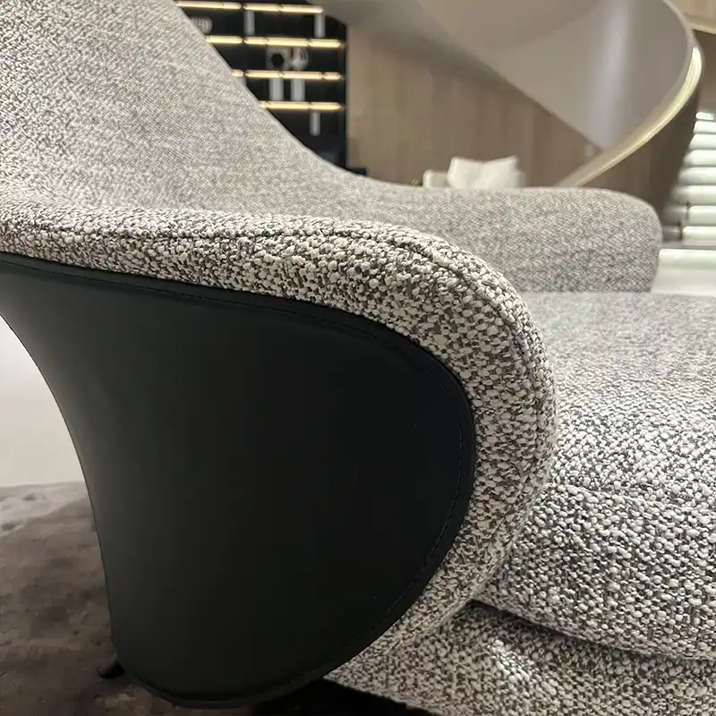 Angie lounge chair