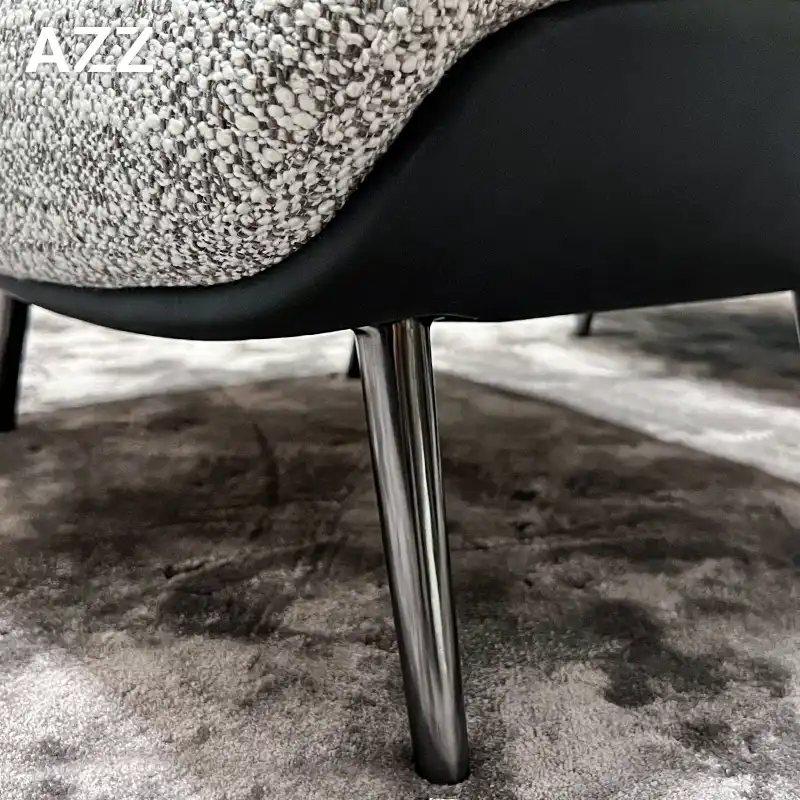  Angie lounge chair