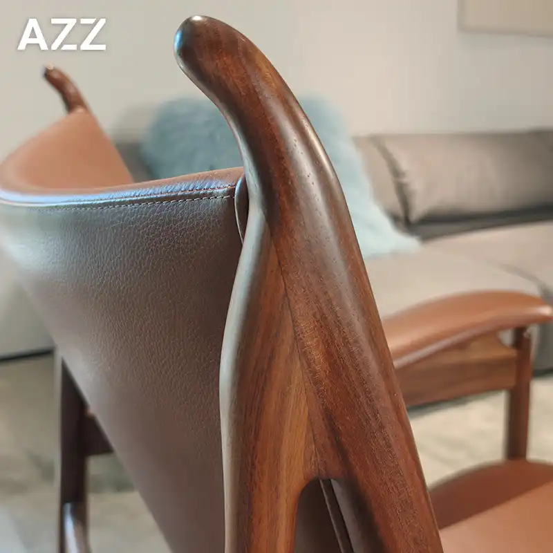 Chieftain chair