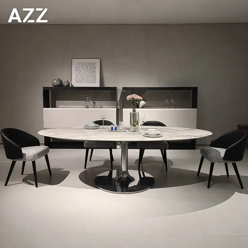 Oliver dining table