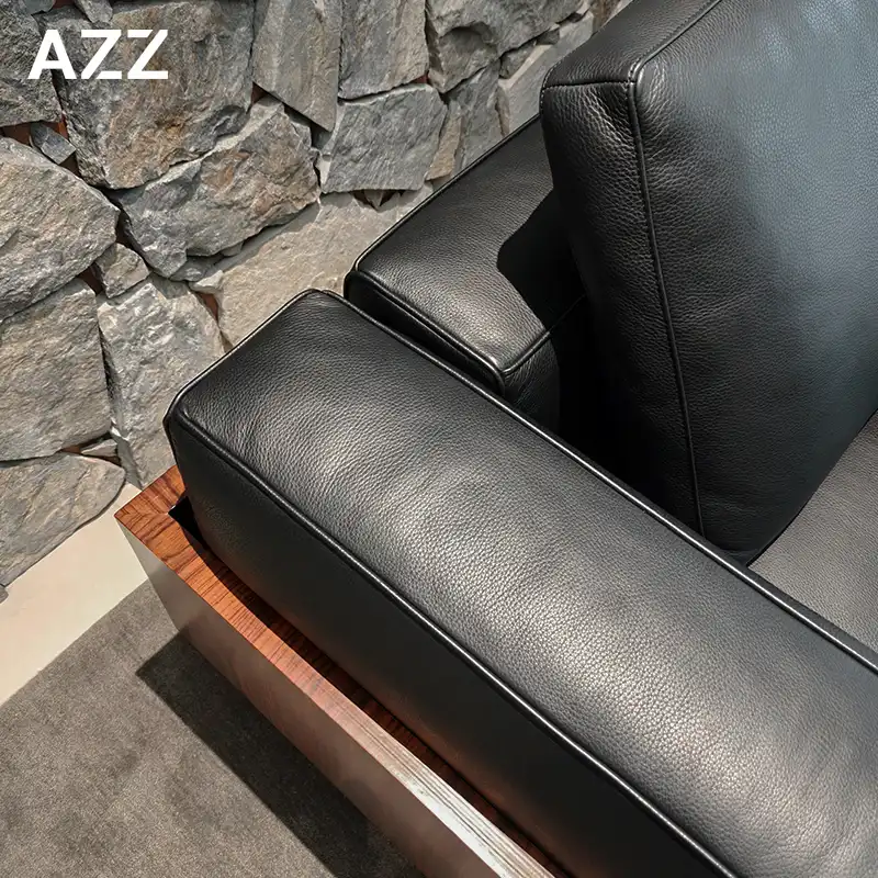 Brasilia Sofa 