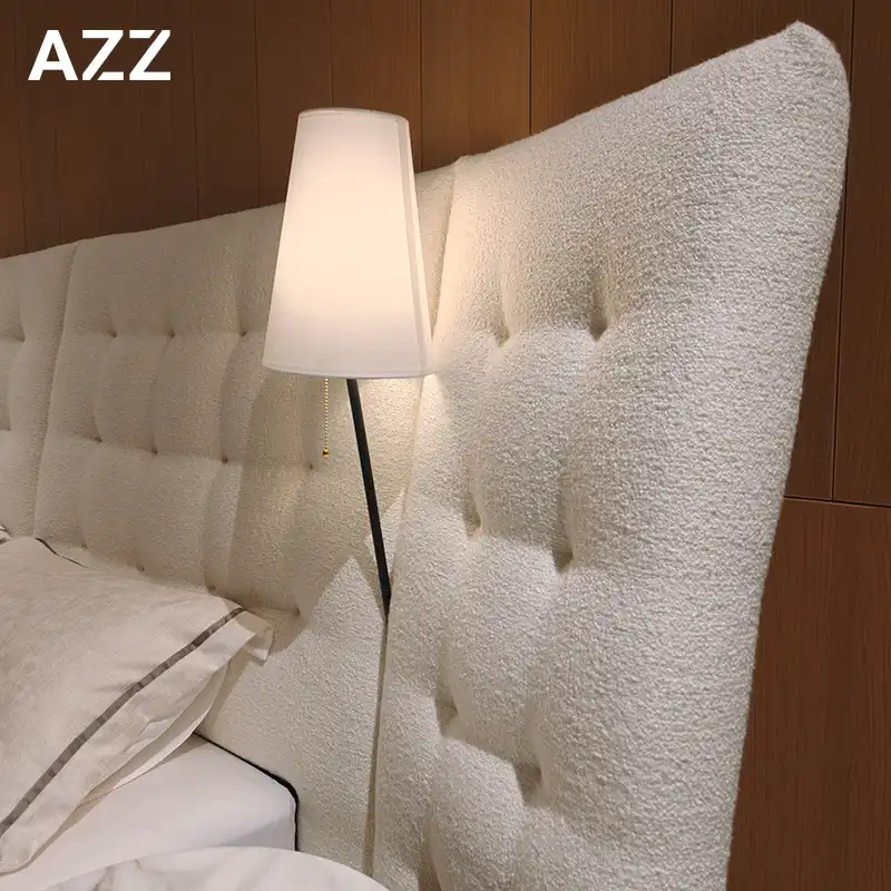 Angle bed