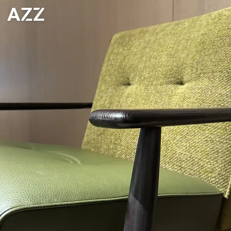 Trio Chair