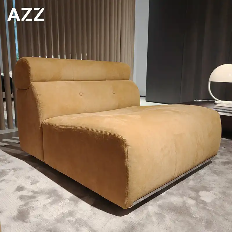 Coupe Chair