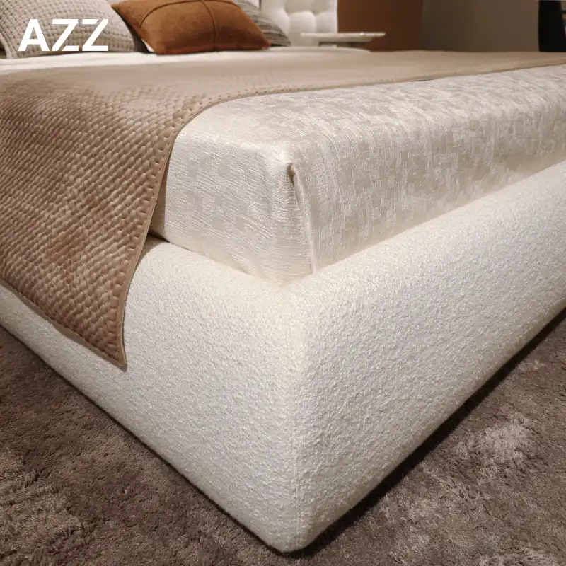 Angle bed